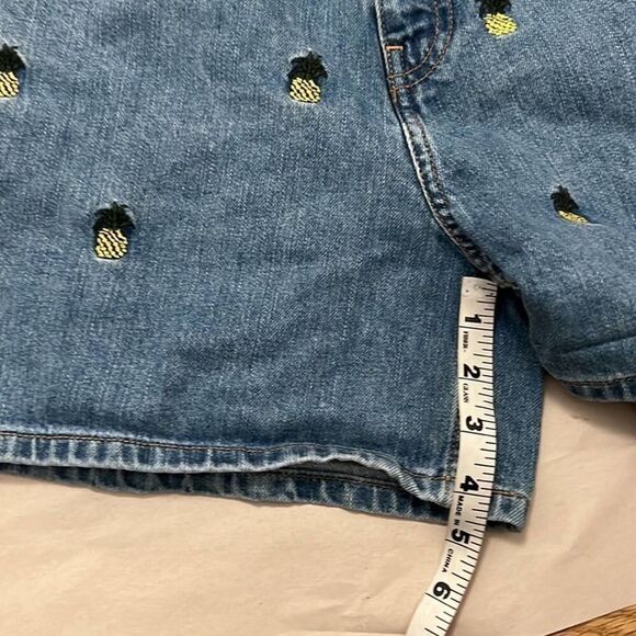 ZARA BASIC‎ PINEAPPLE DEMIN SHORTS SIZE 2 - Picture 6 of 7